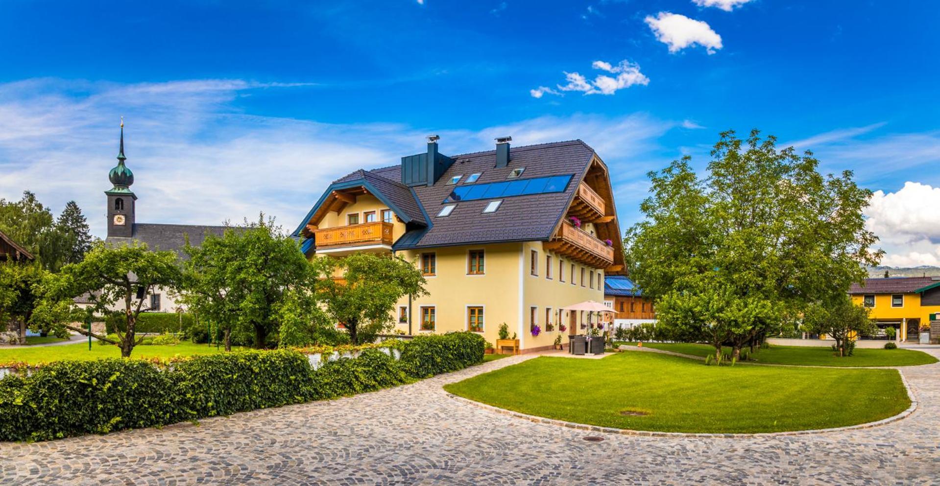 Landhaus Appartement Seidenwebergut Anif Bei Salzburg Niederalm Exterior photo