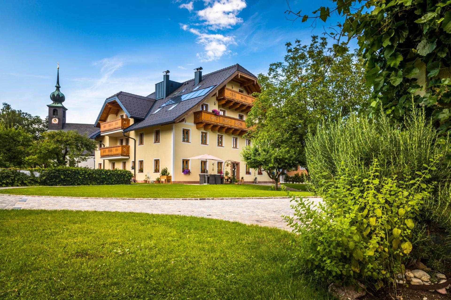 Landhaus Appartement Seidenwebergut Anif Bei Salzburg Niederalm Exterior photo